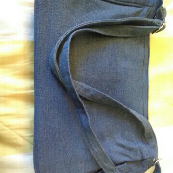 Purse - Picture 2 of 4