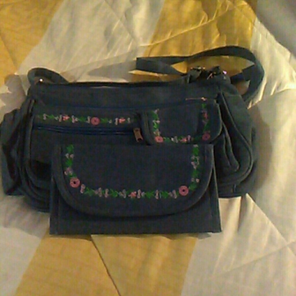 Purse - Picture 4 of 4