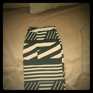 Patterned Pencil Skirt