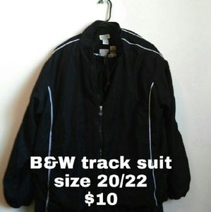2 piece windbreaker track suit