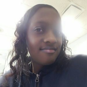 Meet your Posher, Raquel