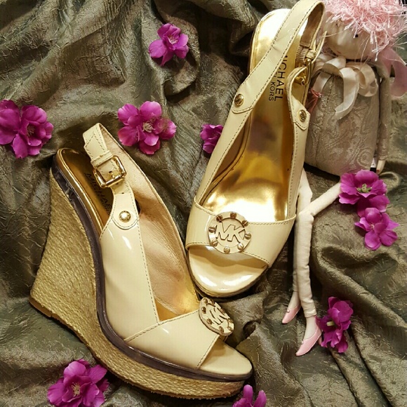 Michael kors adorable shoes