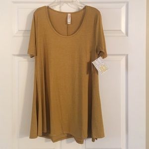 LuLaRoe XXS Perfect T Gold. NWT.