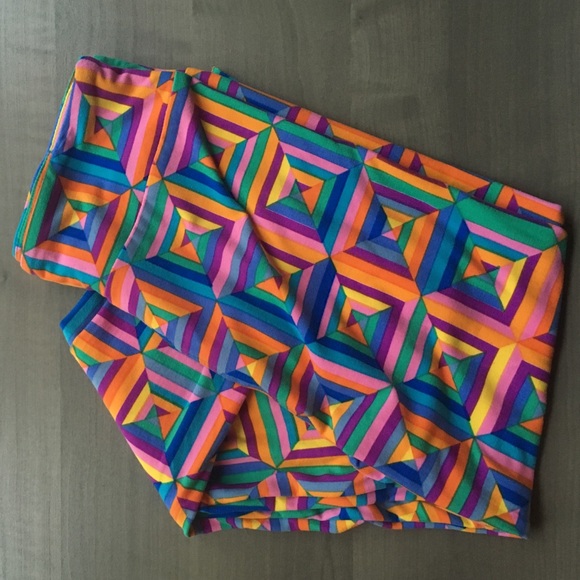 LuLaRoe OS multicolored Leggings