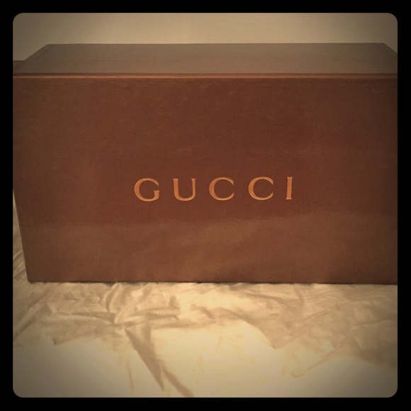 Gucci box
