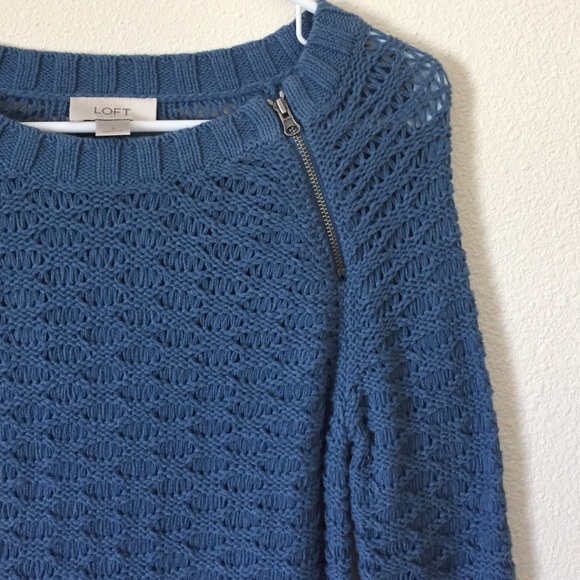 Lightweight Sweater - Picture 2 of 2