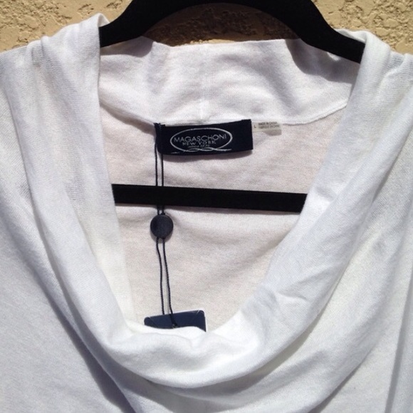 🎉HP🎉Magaschoni Cowl Neck Tank - Picture 4 of 4