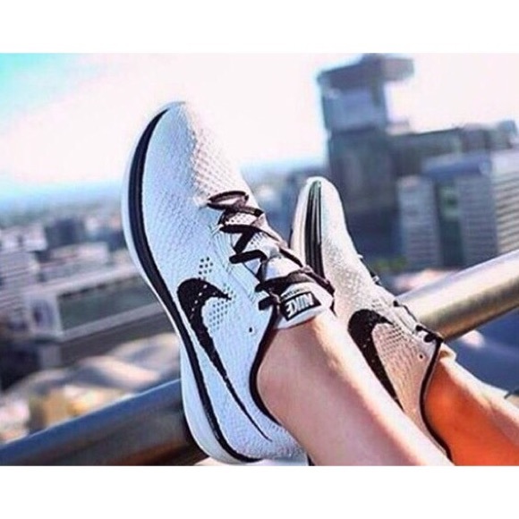Nike Shoes - Women's Nike Flyknit Lunar 3 Sneakers