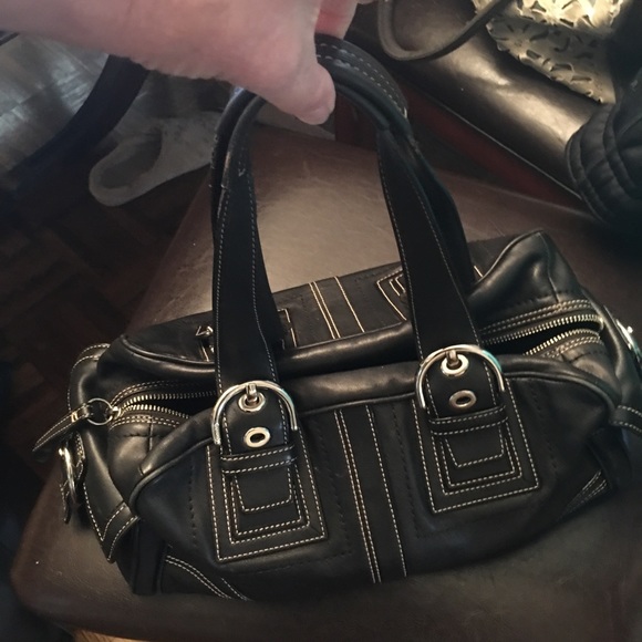 Handbag - Picture 3 of 4