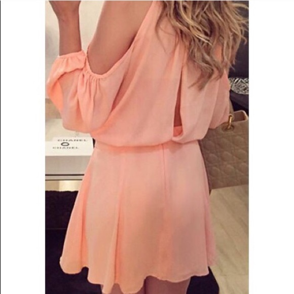 ⭐️NEW ROUND COLLAR LONG SLEEVE DRESS - Picture 2 of 3