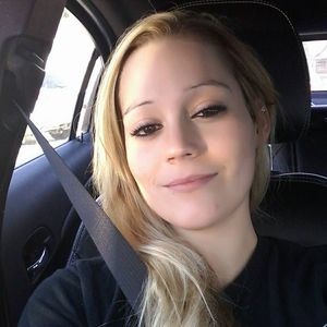 Meet your Posher, Kassandra