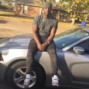 Meet your Posher, Delrick