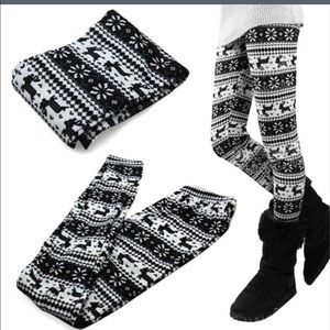 🎄Black & White Reindeer Leggings🎄