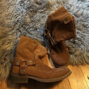 Rocket Dog Boots size 9