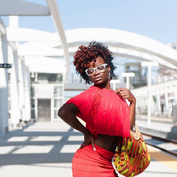 Meet your Posher, Linda