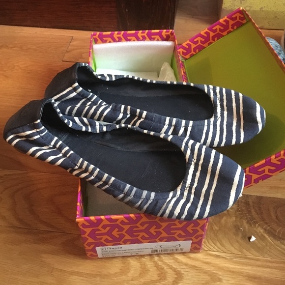 Tory Burch blue & white striped flats