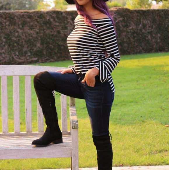 Top - Picture 2 of 2