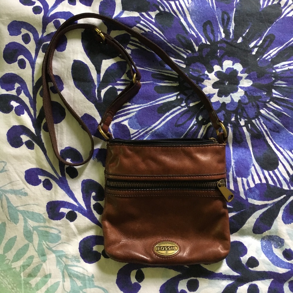 Fossil cross body bag