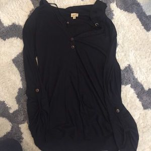 Ella moss black long sleeve with hood