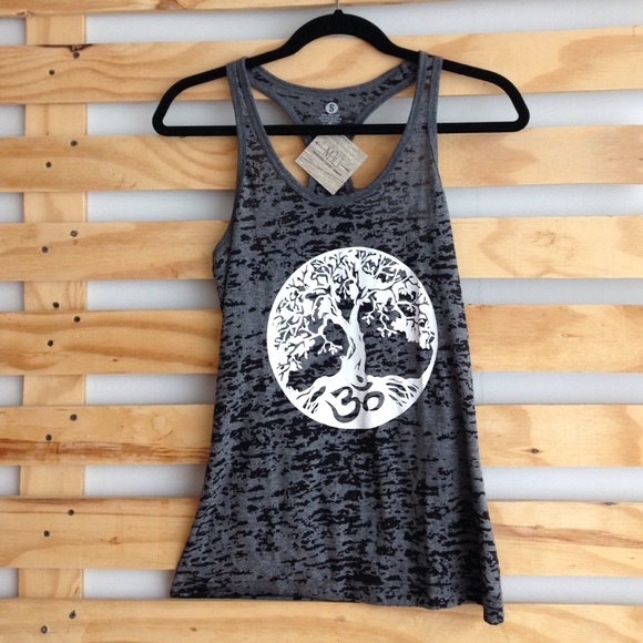 OM/ tree of life tank top