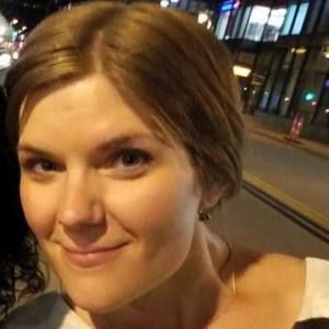 Meet your Posher, Elizabeth