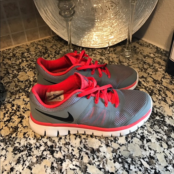Nike shoes