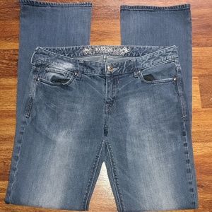 Express Stella Low Rise Boot Cut Jeans