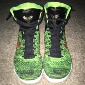 Kobe Elite 9's