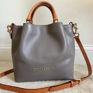 💥TODAY ONLY💥  Dooney & Bourke City Small Barlow