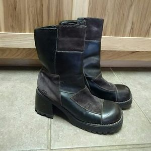 Sale! Sketchers brown leather and suede boots sz 9