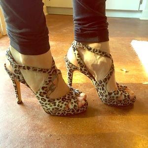 💯Authentic Italian Heidrich Guabello heels🙌🏻💯