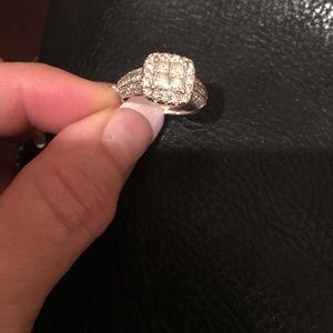 Diamond ring