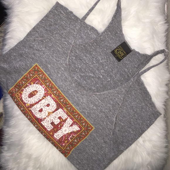 Obey tank!