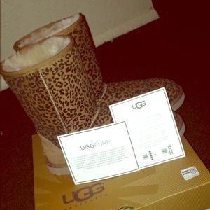 UGGs in Leopard Print Size 8