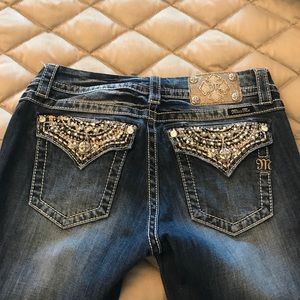 Miss Me Mid Rise Easy Skinny size 28