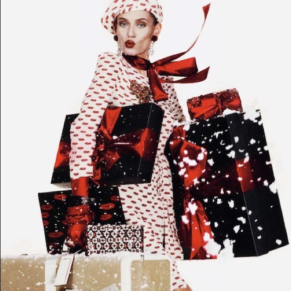 CLOSET HOLIDAY SALE!!! Below $15