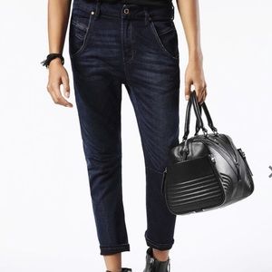 Diesel Fayza Relaxed-Boyfriend jeans