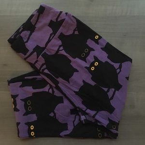 LuLaRoe OS Purple w/ owl Halloween Leggings