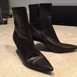 Gucci dark brown leather ankle boots