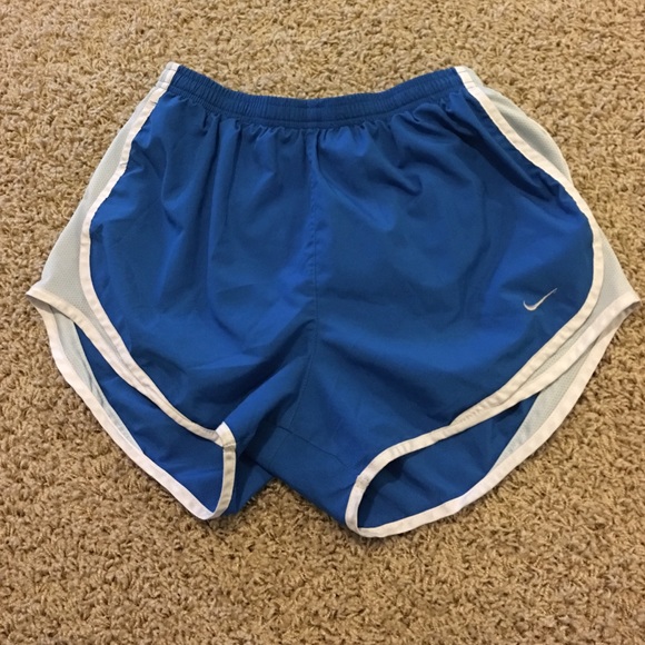 nike tempo shorts