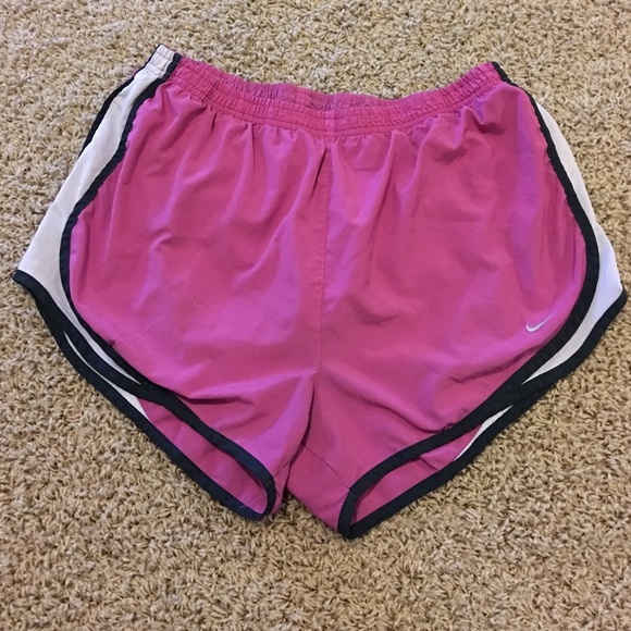 Nike tempo shorts