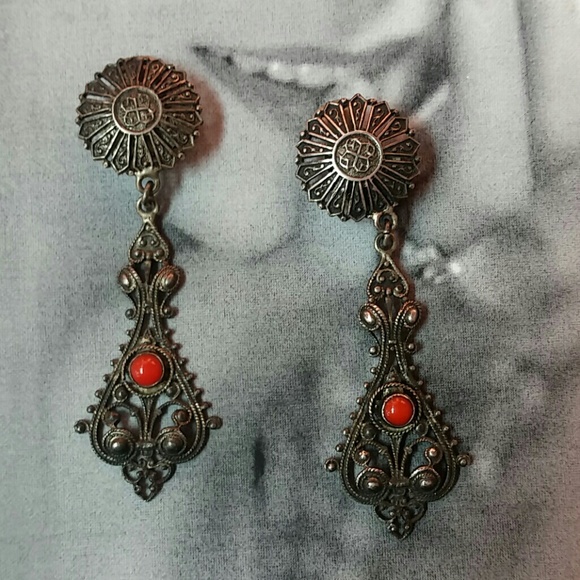 Keeping - Picture 2 of 4