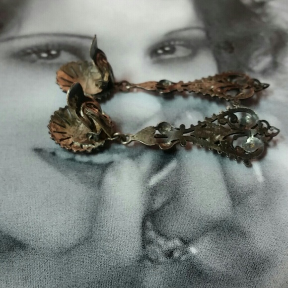 Keeping - Picture 4 of 4