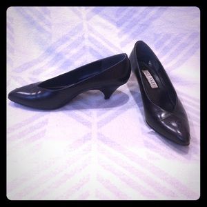 Vintage Italian Kitten Heels