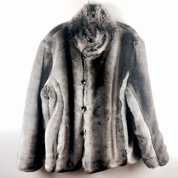 Gorgeous reversible cream and fur coat - Picture 3 of 4