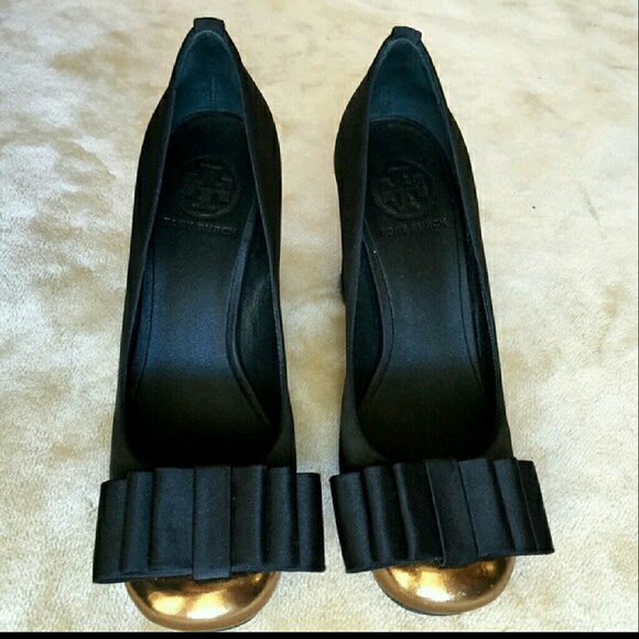 Looking for Tory Burch cicely - Picture 3 of 3