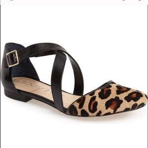 Sole society leopard flats shoes 5.5 animal print