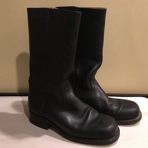Men's size 7.5 black Frye boots