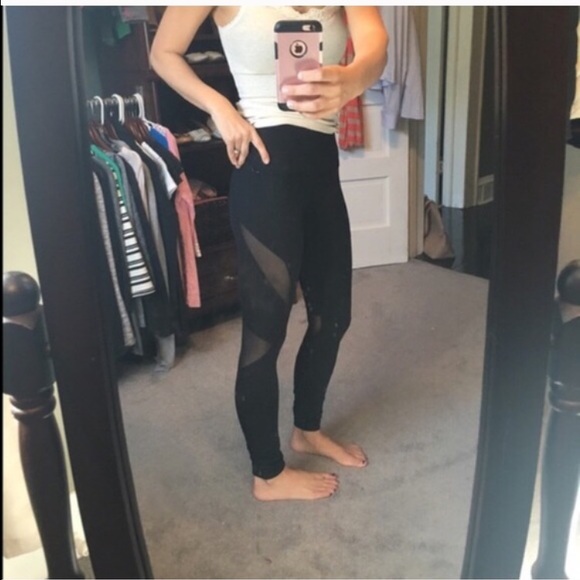 Last one! Workout pants with mesh inserts - Picture 3 of 5