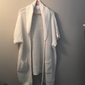 Comfy Cream Sweater with Pockets